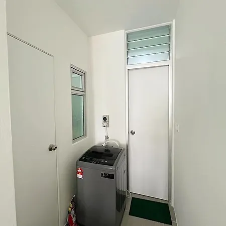 Aina Staycation, Metrocity Kuching Exterior photo