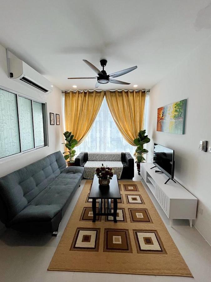 Aina Staycation, Metrocity Apartment Kuching