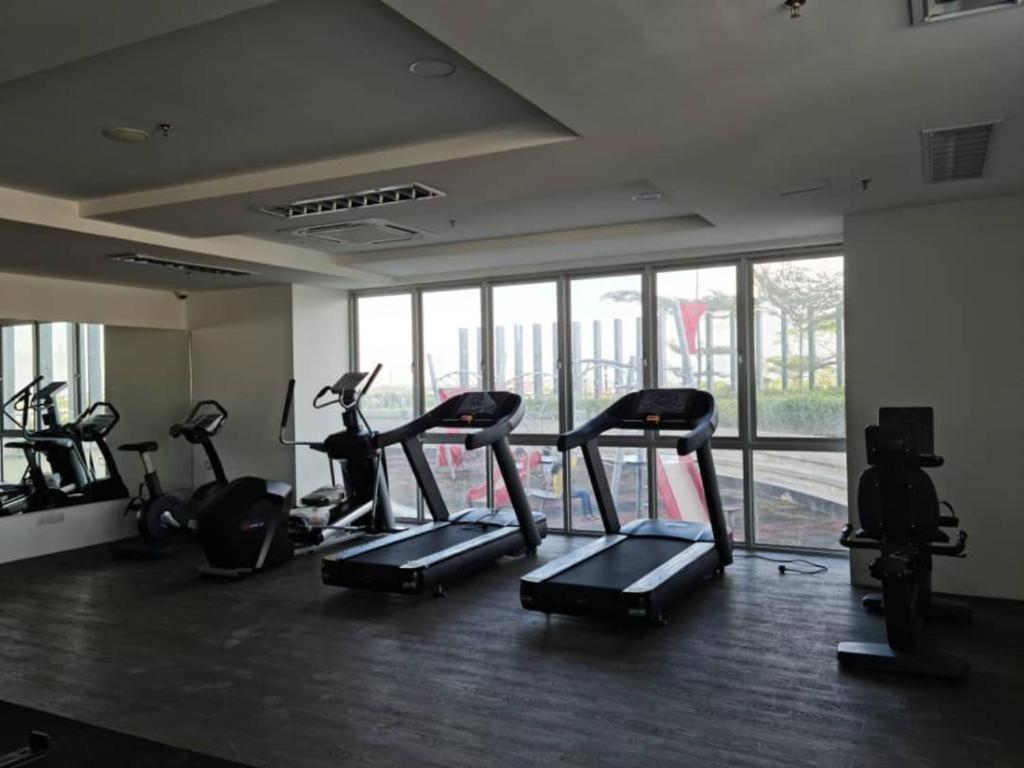 Aina Staycation, Metrocity Apartment *